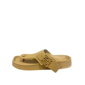 LOEWE Beige Leather Thong Logo Accent Flip Flops Ease Toe Sandals Size 37 US 7